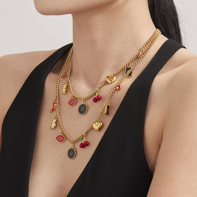 Collar Cerezo: Amuleto de la Alegría y el Renacer