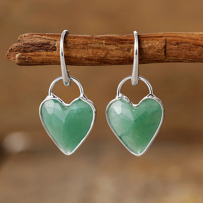 Pendientes de corazón: armonía, protección y energía positiva en tu día a día