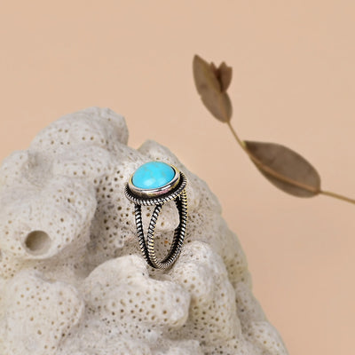Anillo de turquesa natural redonda con base de cobre, fuerza espiritual y belleza terrenal