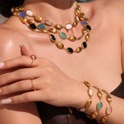 Set Esencial de Ópalo Checo: Armonía, Belleza y Energía Renovada