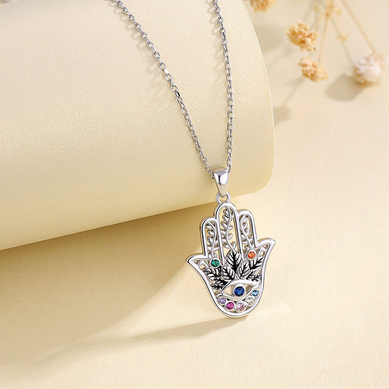 Collar palma de tarot en plata 925, símbolo de intuición, destino y energía esotérica