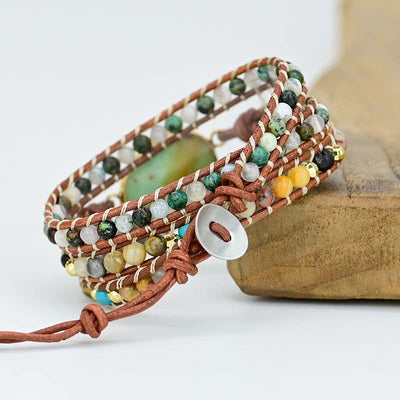 Pulsera de tres capas con jade australiano, serenidad natural y energía de abundancia