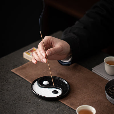 Porta Incienso Tai Chi de Cerámica – Equilibrio y Armonía Interior