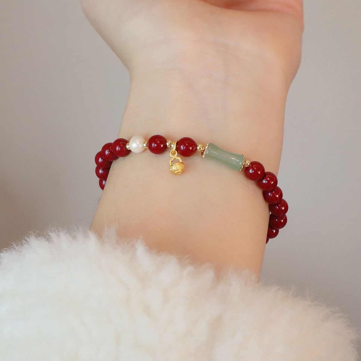 Pulsera de energía vital con cinabrio y jadeíta: protección y armonía