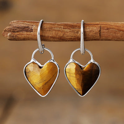 Pendientes de corazón: armonía, protección y energía positiva en tu día a día