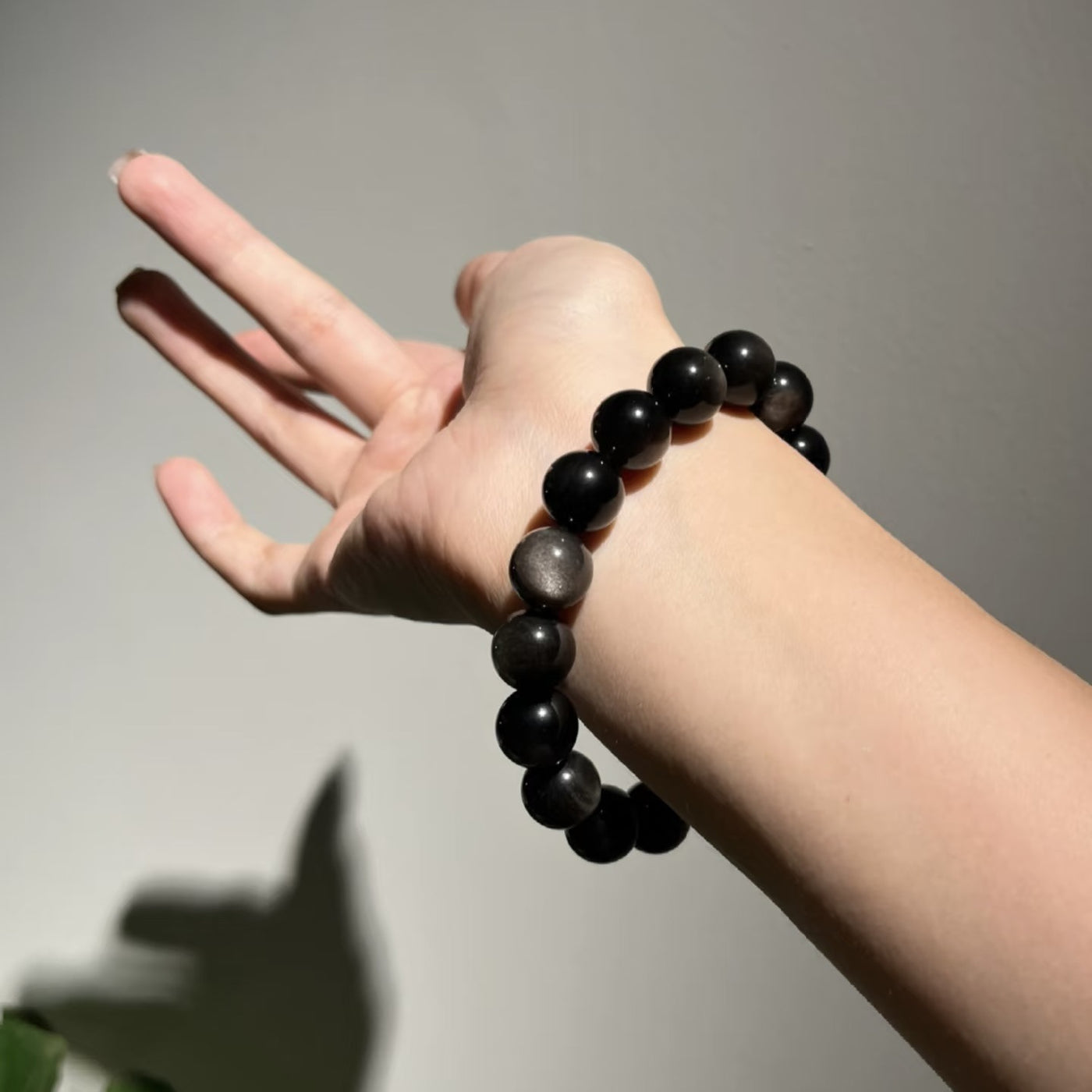 Pulsera Energética de Obsidiana Nevada – Protección y Bienestar Renovado