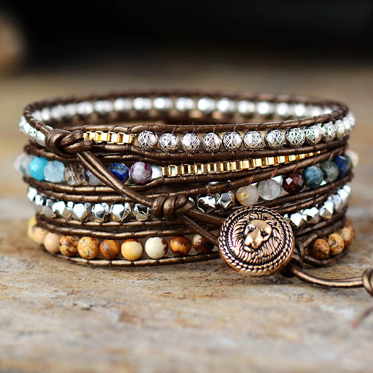 Pulsera de Cuero y Cornalina: Energía, Protección y Estilo Natural