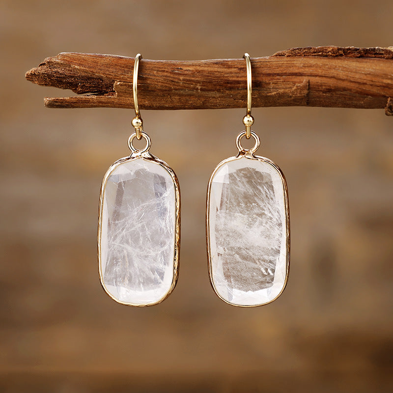Equilibrio y Luz Interior: Pendientes de Minerales Naturales para Energía Positiva