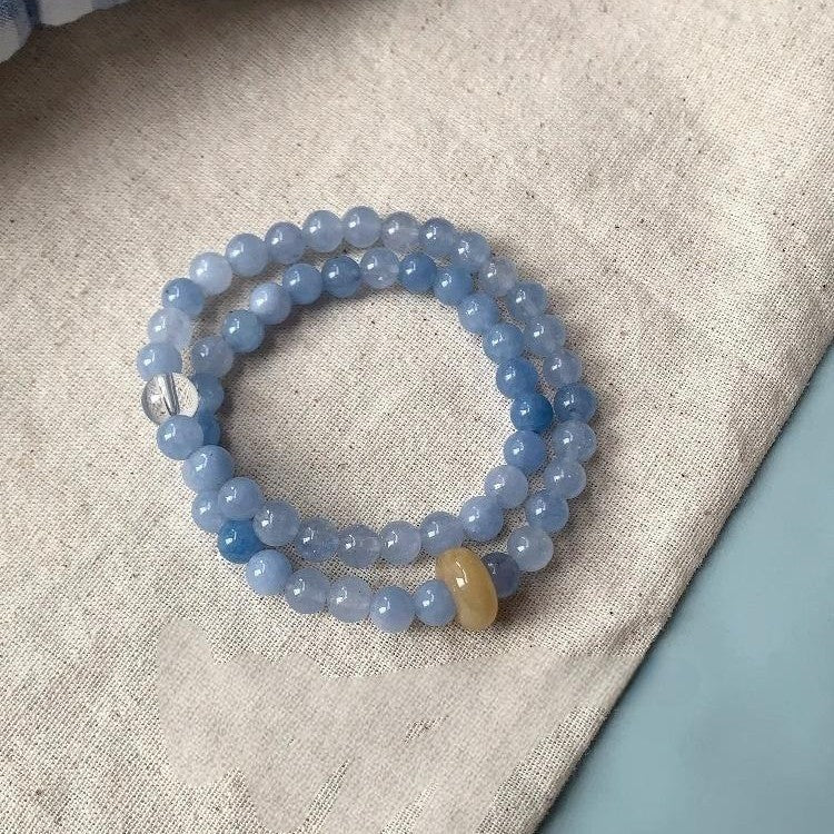Pulsera de sodalita azul: calma, claridad y energía espiritual