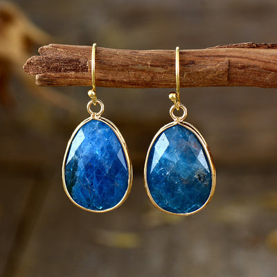 Elegancia Natural y Equilibrio: Pendientes Modernos de Piedra Natural