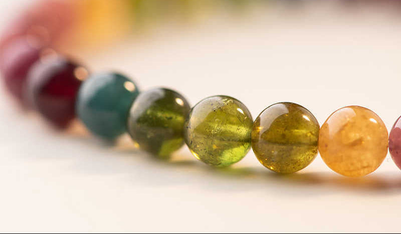Pulsera de turmalina natural: energía, color y protección para tu espíritu
