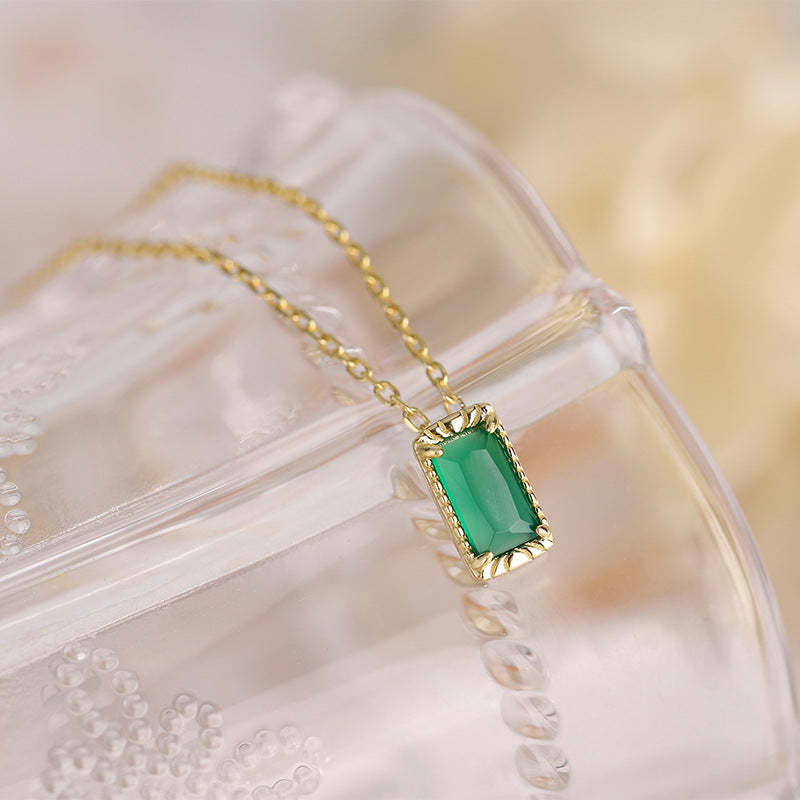 Collar de Plata S925 con Cuarzo Retro y Colgante de Esmeralda Desmontable: Elegancia y Energía Espiritual