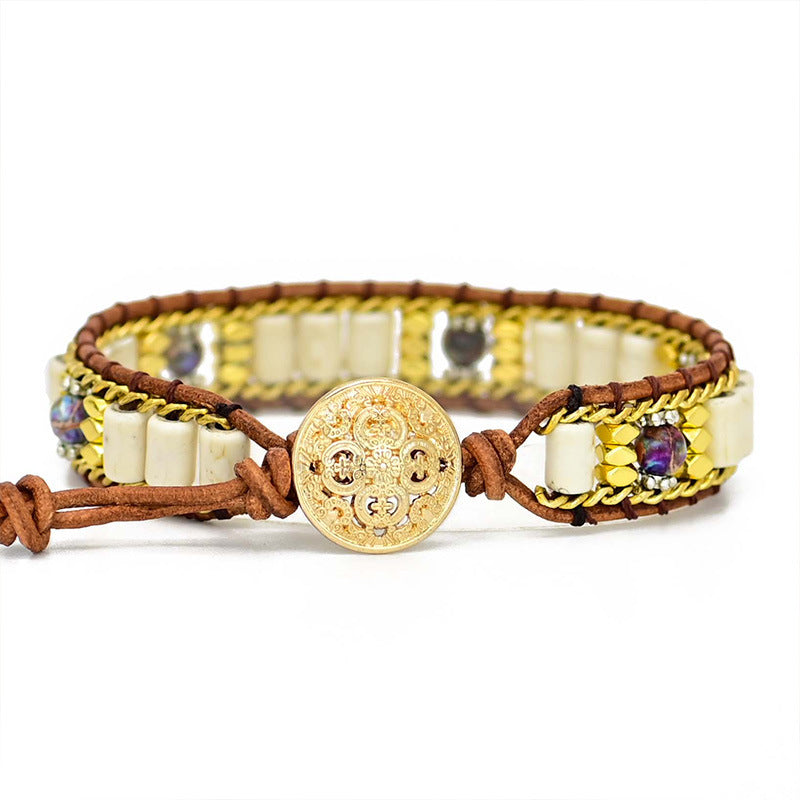 Pulsera de cuarzo blanco y detalles dorados – Claridad y elegancia