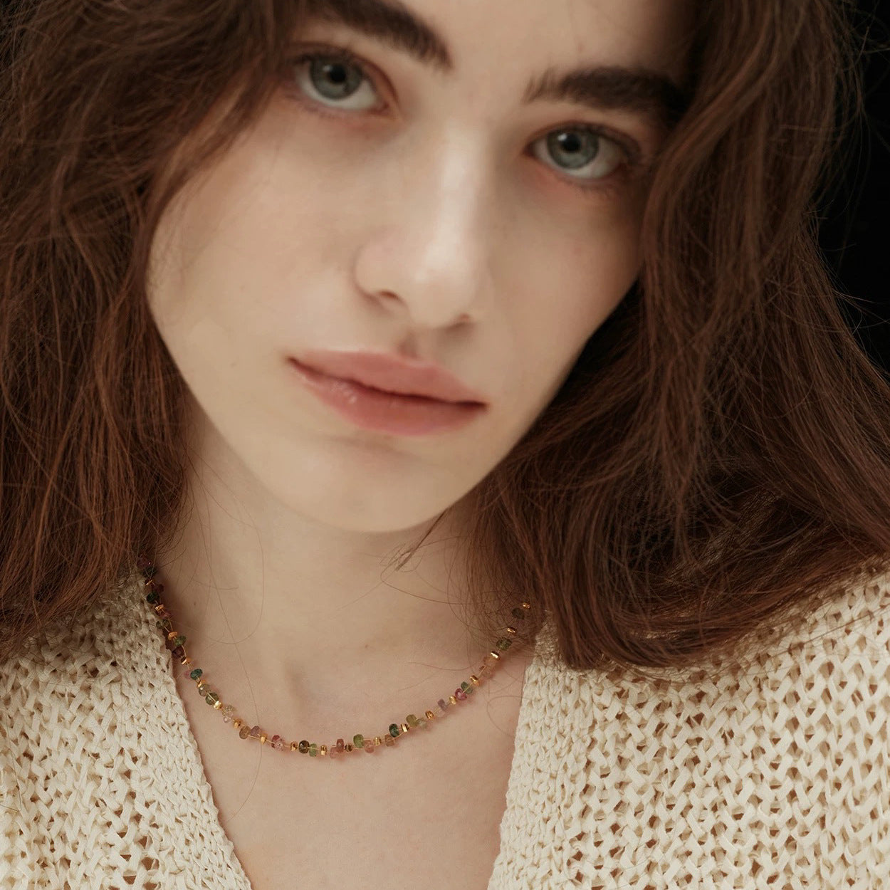 Energía renovada: collar y pulsera de turmalina natural para tu equilibrio