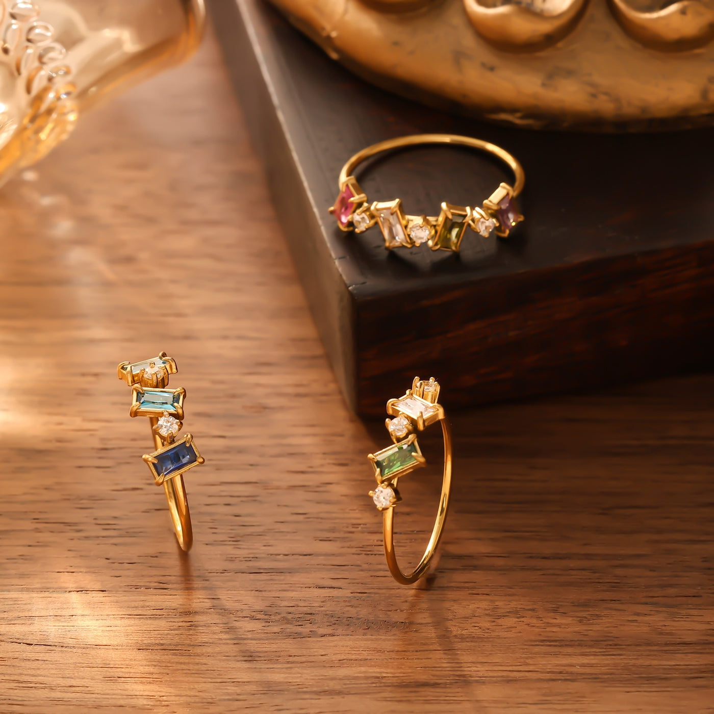 Anillo de diamantes coloridos: luz, energía y lujo para tu vida