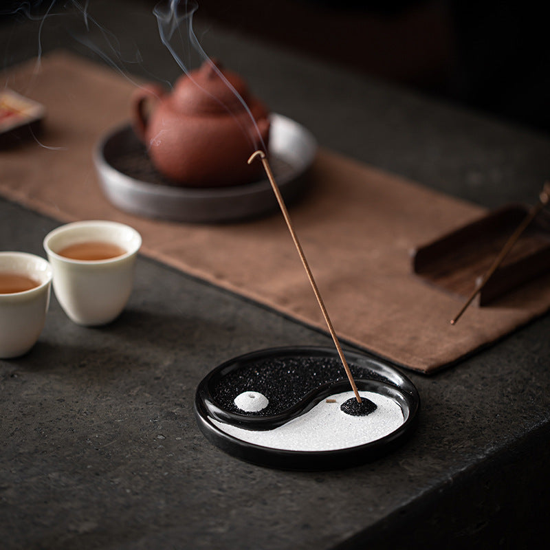 Porta Incienso Tai Chi de Cerámica – Equilibrio y Armonía Interior