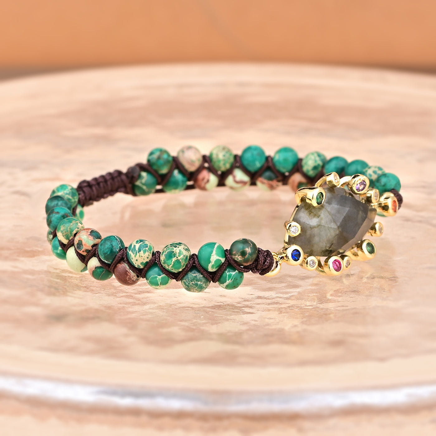 Pulsera de Labradorita con Cuentas Místicas