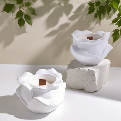 Vela de Aromaterapia de Yeso con Forma de Rosa – Belleza, Pureza y Energía Amorosa