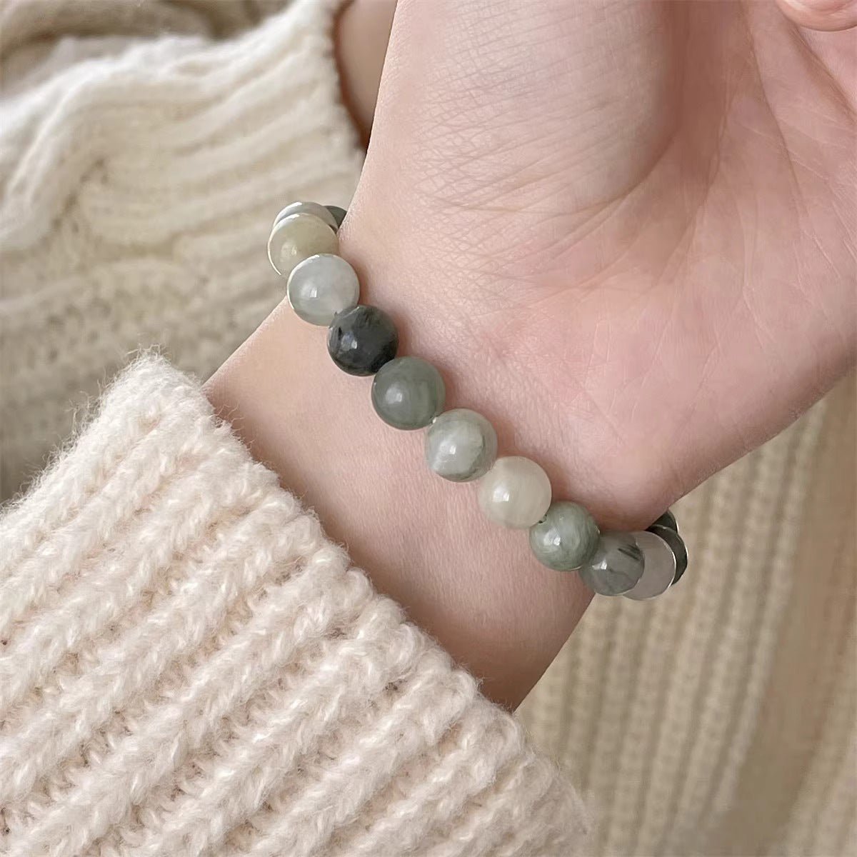 Pulsera de Afrodita verde: conexión espiritual y armonía para parejas