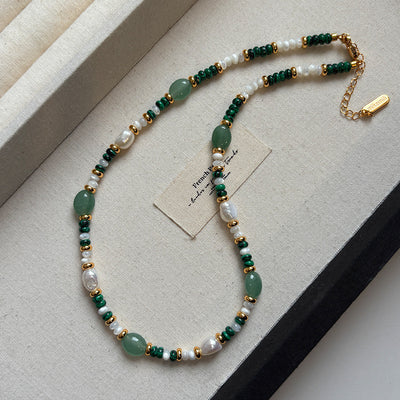 Conjunto de Collar y Pulsera con Malaquita, Perla y Cuarzo Verde: Elegancia y Energía Positiva