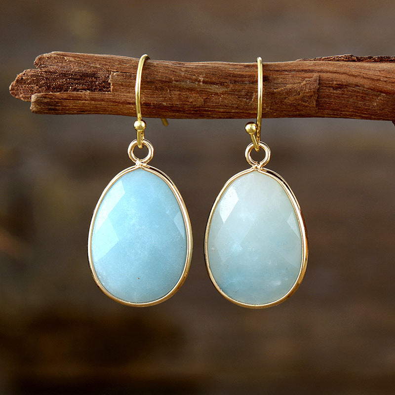 Elegancia Natural y Equilibrio: Pendientes Modernos de Piedra Natural