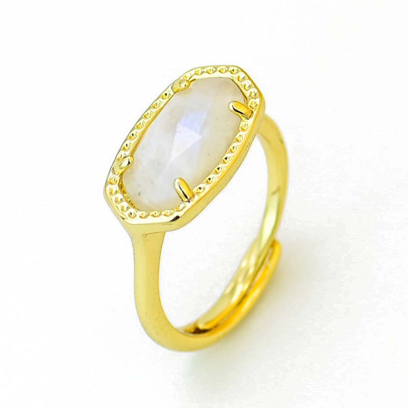 Anillo de piedra lunar en cobre, energía intuitiva y belleza suave