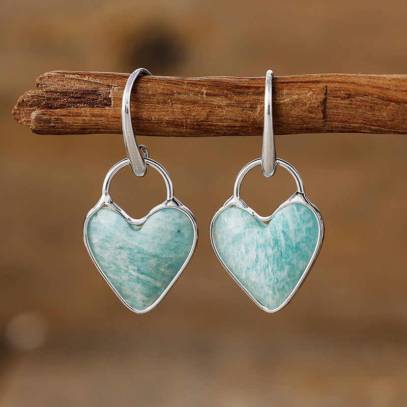 Pendientes de corazón: armonía, protección y energía positiva en tu día a día