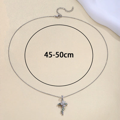 Collar cruz y paloma con aventurina verde en plata 925, símbolo de paz interior y energía sanadora