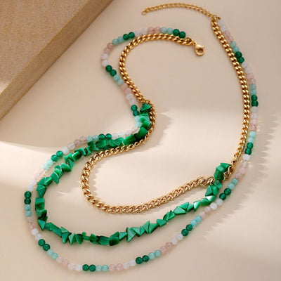 Collar de malaquita natural: transforma tu energía con elegancia