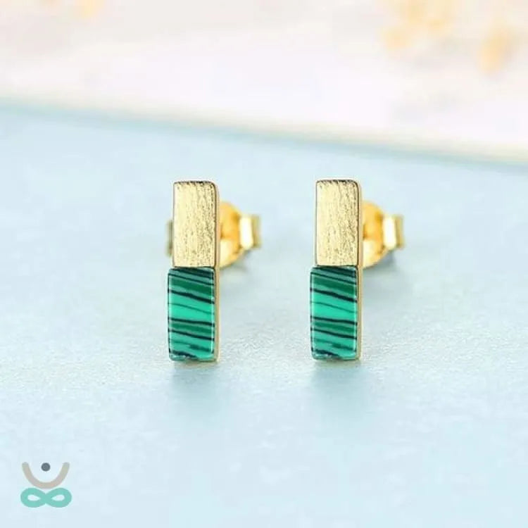 Pequeño Pendiente de Malaquita - Belleza y Protección en Cada Detalle