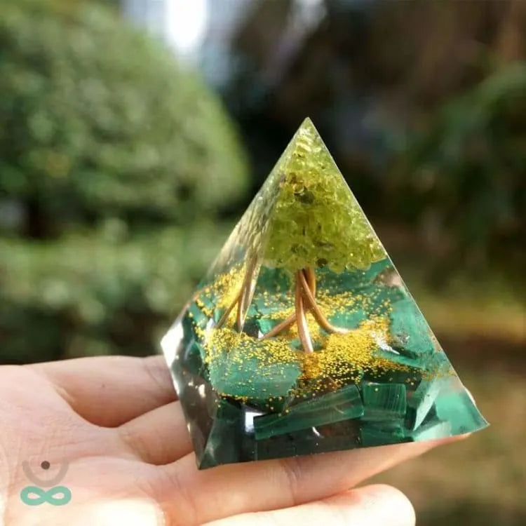 Pirámide de Orgonita " Árbol de la Vida "