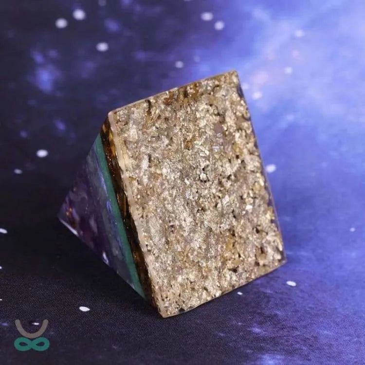 Pirámide de Orgonita – Energía, Protección y Serenidad