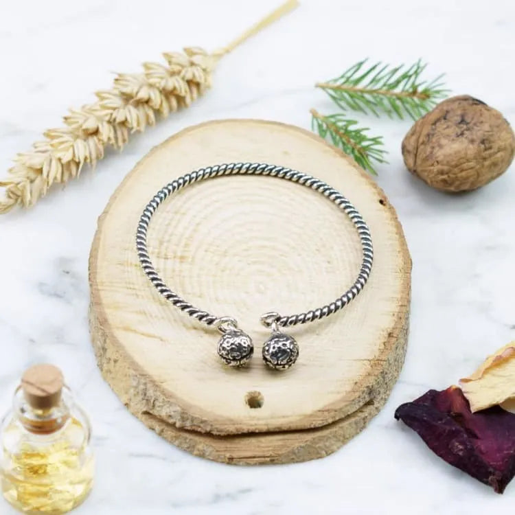 Pulsera Campana de la Alegría – Libertad y Celebración