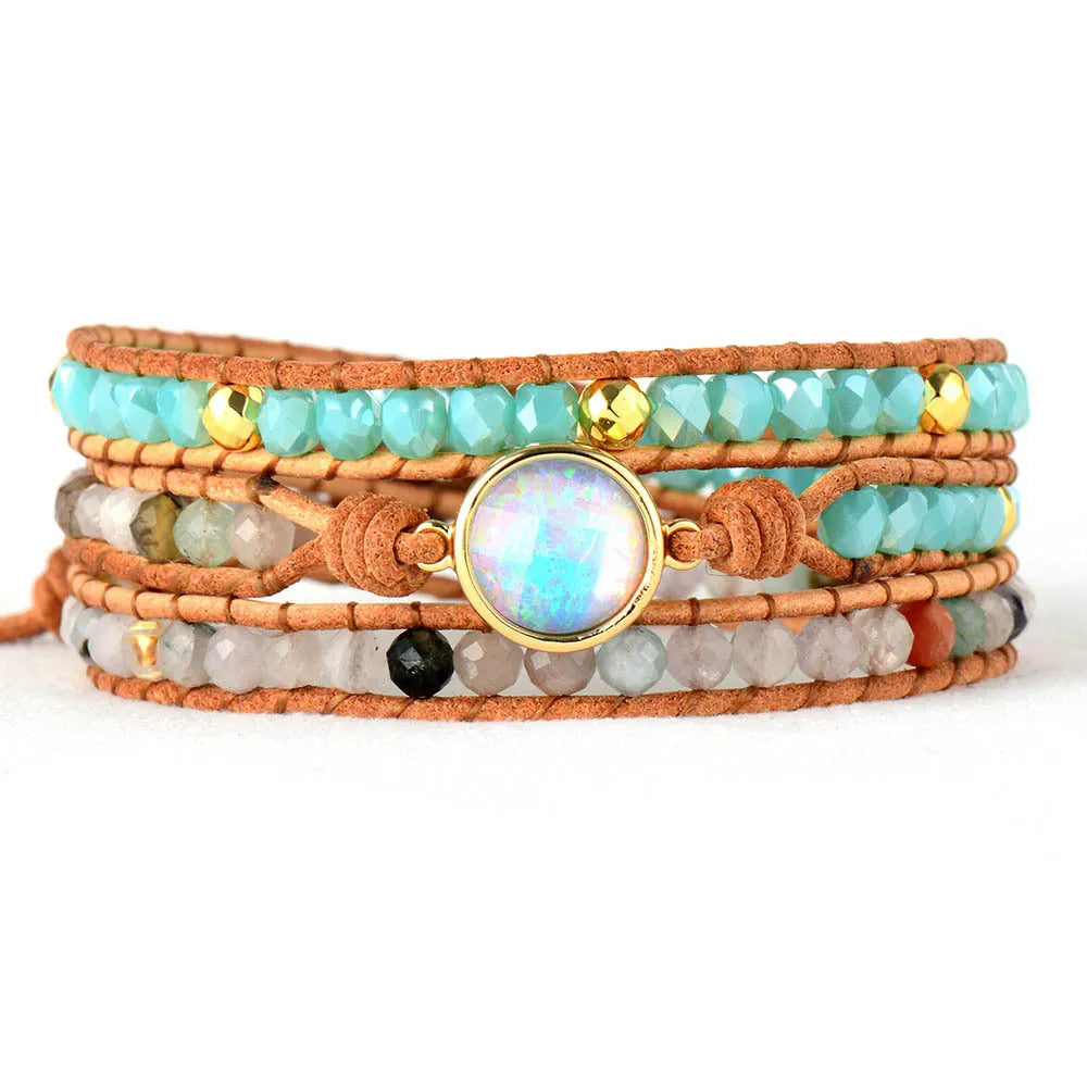Pulsera Multicapa de Cuero Trenzado con Cristal de Ópalo