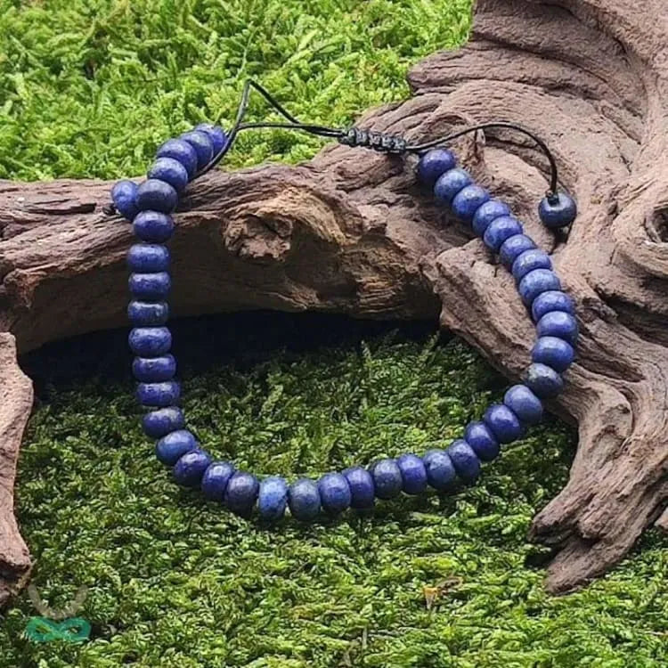 Pulsera "Percepción" en Lapislázuli – Claridad, Serenidad y Elegancia