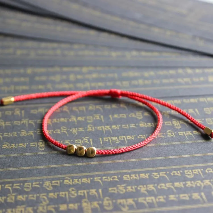 Pulsera Tibetana de la Suerte – Energía, Protección y Tradición