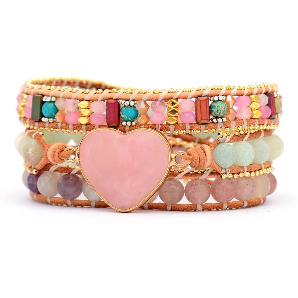 Pulsera Triple Bohemia con Corazón de Cuarzo Rosa: Amor, Amistad y Dulzura Interior