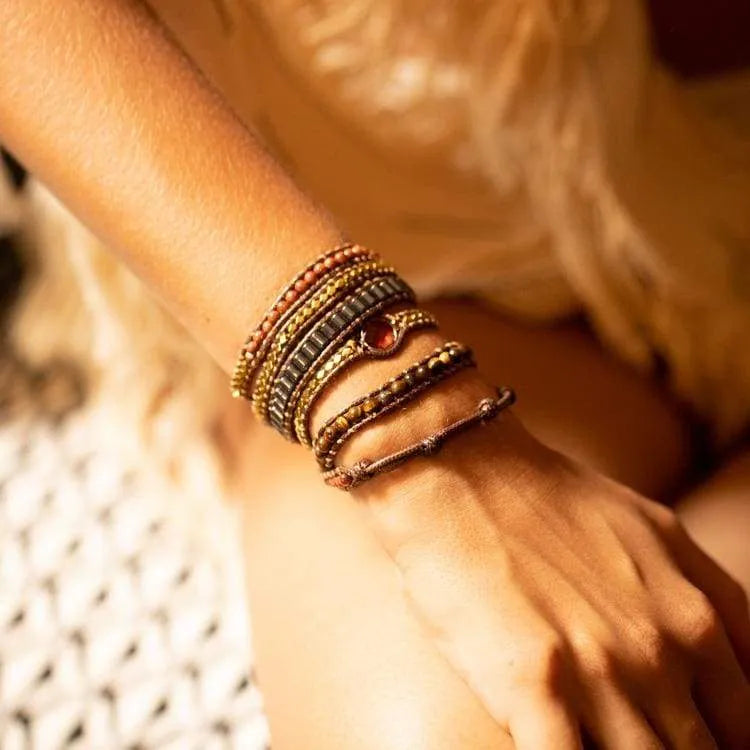 Pulsera de Vitalidad Profunda en Hematita y Ojo de Tigre