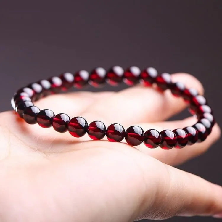 Pulsera de granate rojo "Fuerza de la Tierra" - Energía y Vitalidad