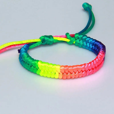 Pulsera de la amistad brasileña de cuerda trenzada