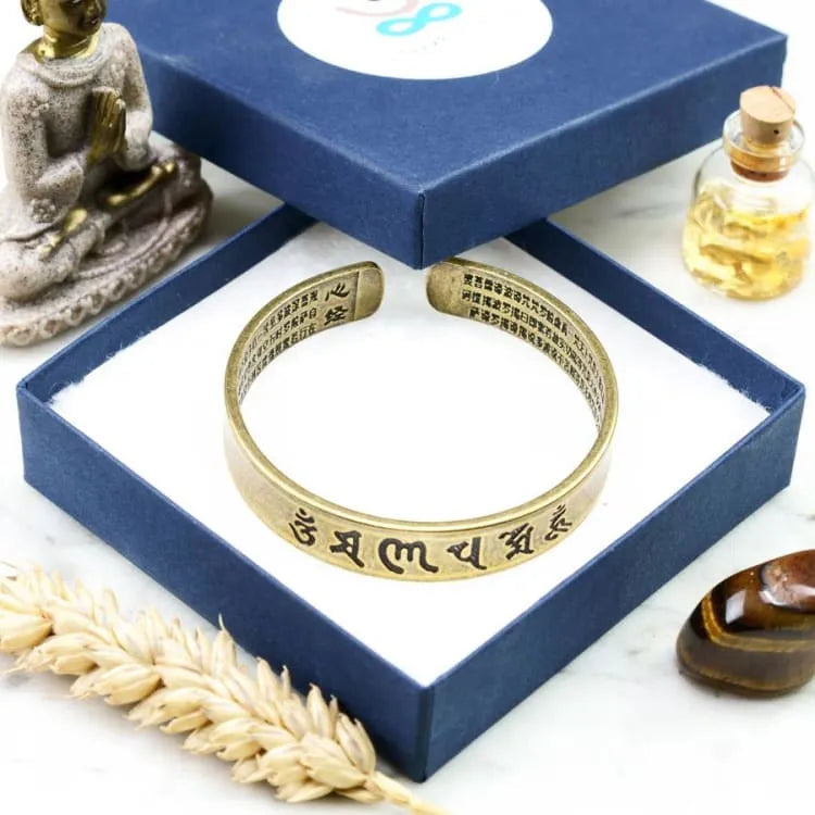 Pulsera de latón del Sutra del Corazón