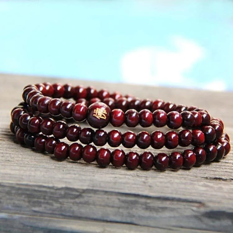 Pulsera de madera de sándalo rojo
