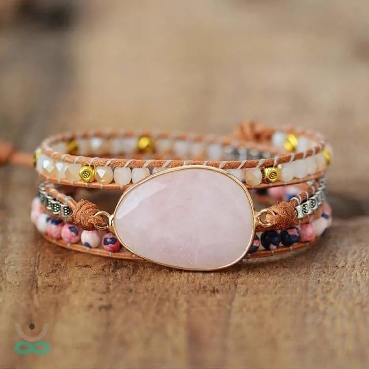 Pulsera de ternura envolvente con piedra de cuarzo rosa