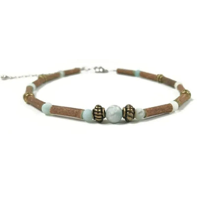 Pulsera sencilla de madera de avellano y amazonita