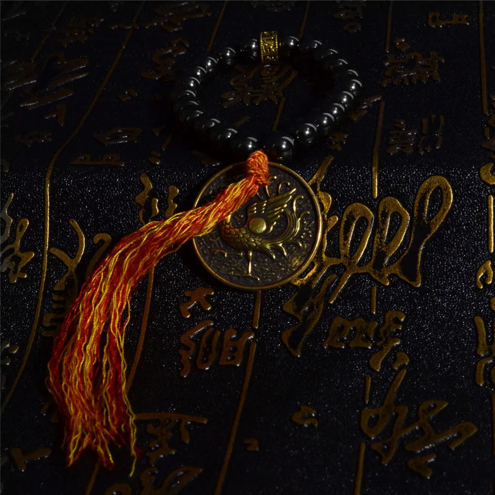 Pulsera tibetana con nudos de la suerte