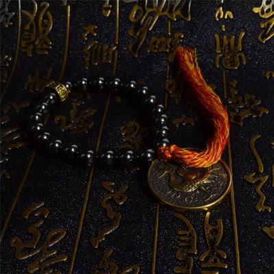 Pulsera tibetana con nudos de la suerte