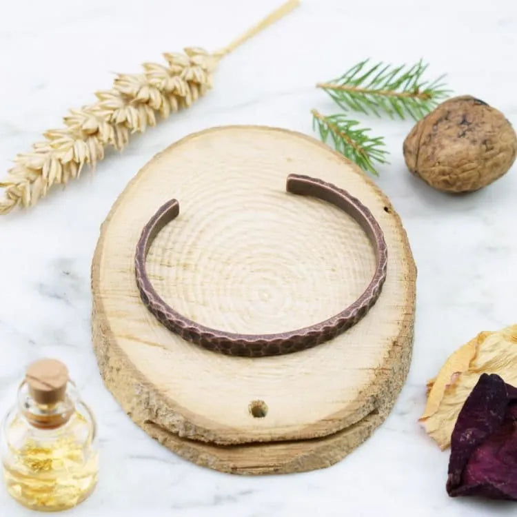 Pulsera tibetana de cobre 'Vitalidad' - Energía y equilibrio espiritual en tu muñeca