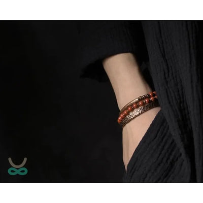 Pulsera tibetana de cobre 'Vitalidad' - Energía y equilibrio espiritual en tu muñeca