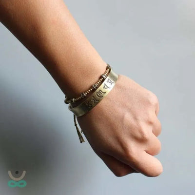 Pulsera tibetana "om mane padme um"