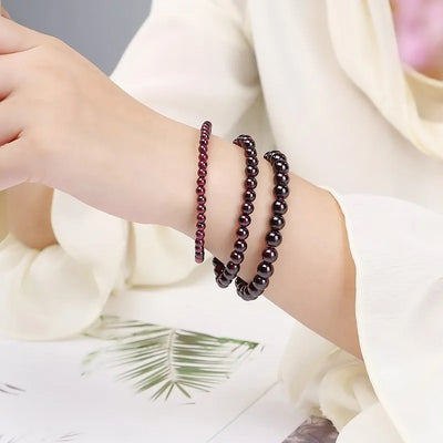 Red garnet bracelet "Earth Strength" - Energy and Vitality
